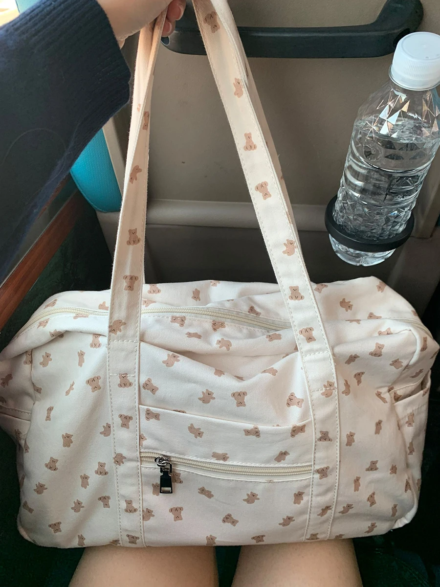 

Little Bear Cute Carry On Travel Bag Zipper Large Capacity Carvans Weekender Duffle Bags School Style Sweet Sports Fitness Bags