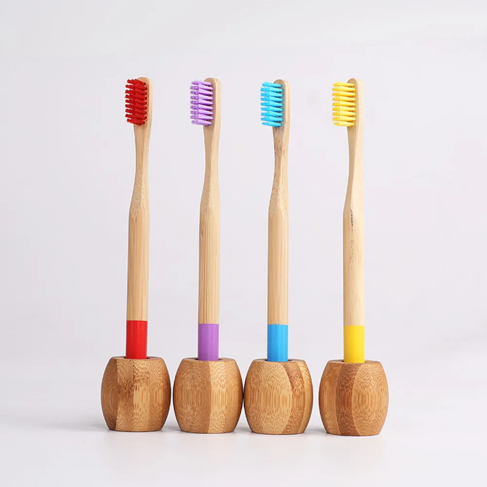 

Набор из 3-х маленьких подставок для зубных щеток: быстросохнущие, с нескользящим основанием, идеально подходят для компактной организации ванной комнаты