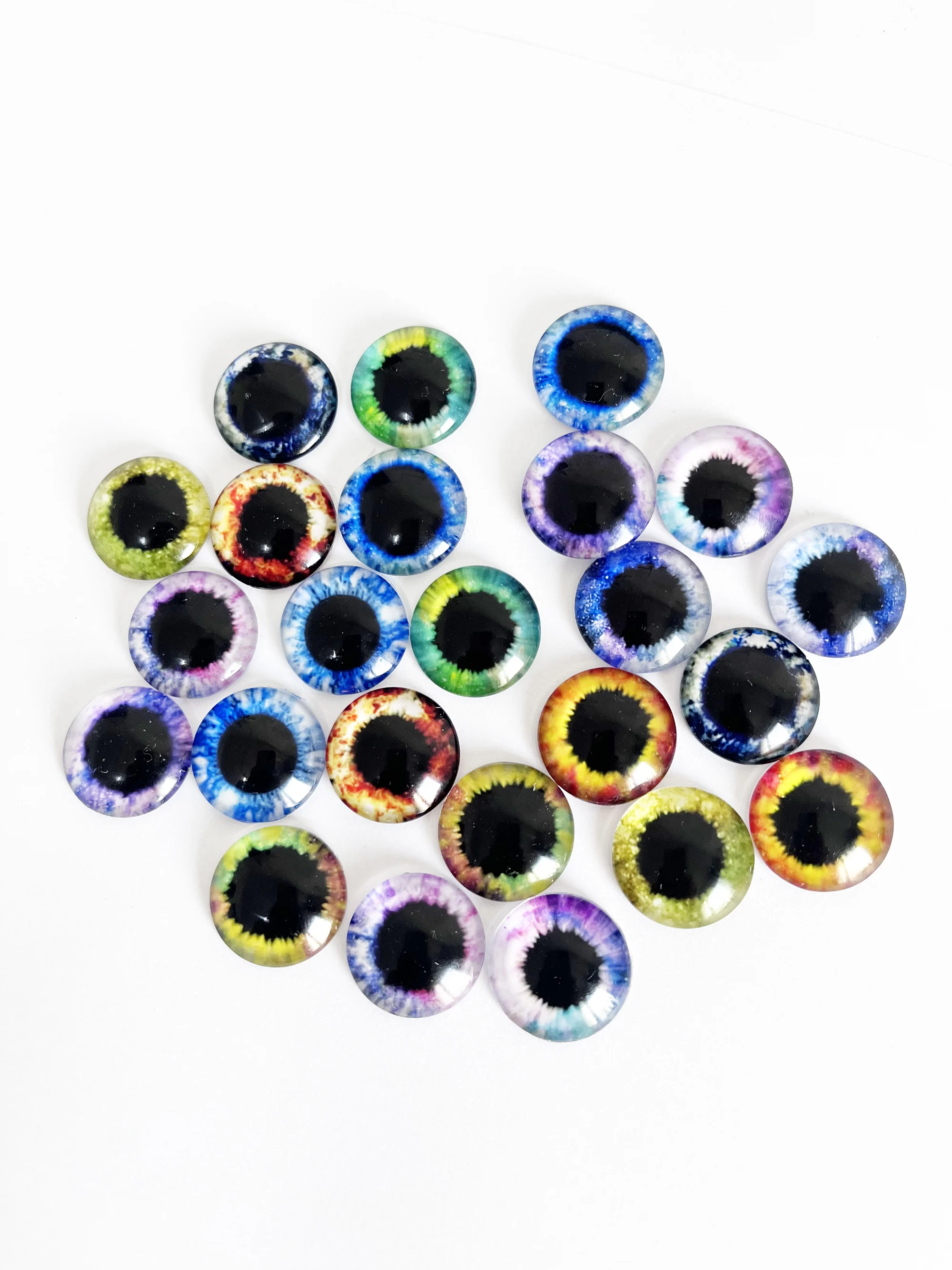 Nuevos y coloridos ojos de juguete redondos planos de cristal para alumnos de animales, cielo colorido de 8mm a 25mm para hallazgos de bricolaje