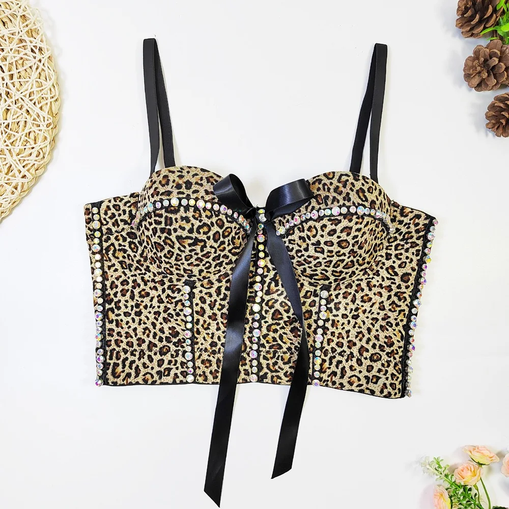 

French leopard print tube top with breathable fishbone camisole, bow ribbon sequined bra, elegant and fashionable camisole