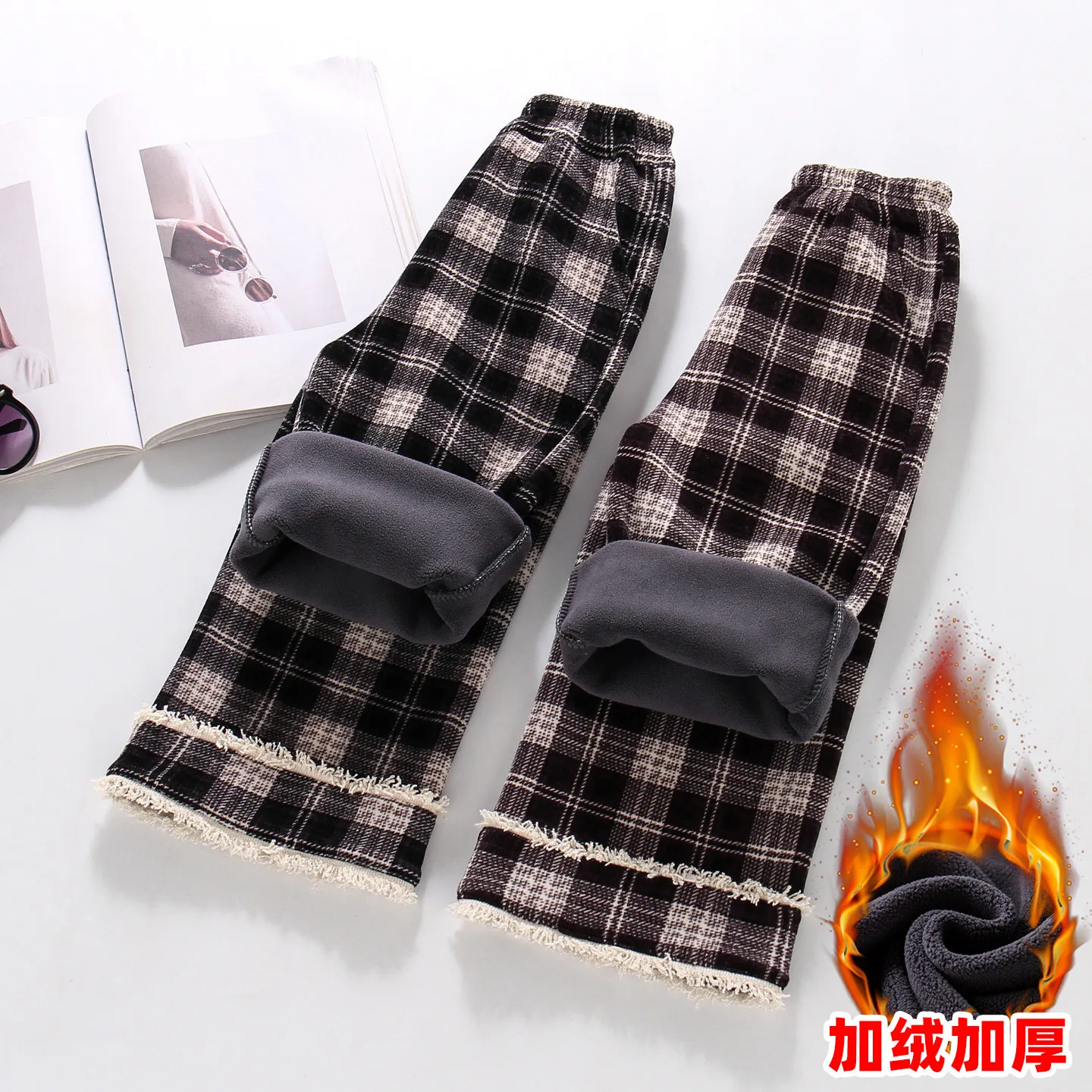 Dziewczęce spodnie z polaru, zimowe, nowe, w stylu zagranicznym, w kratę, z szerokimi nogawkami, dziecięce, ocieplane, proste nogawki.