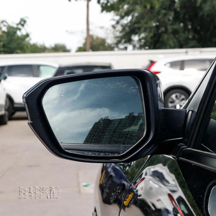 

The rearview mirror plates of the 10th generation Honda Civic Lingpai Xiangyu are equipped with heated glass