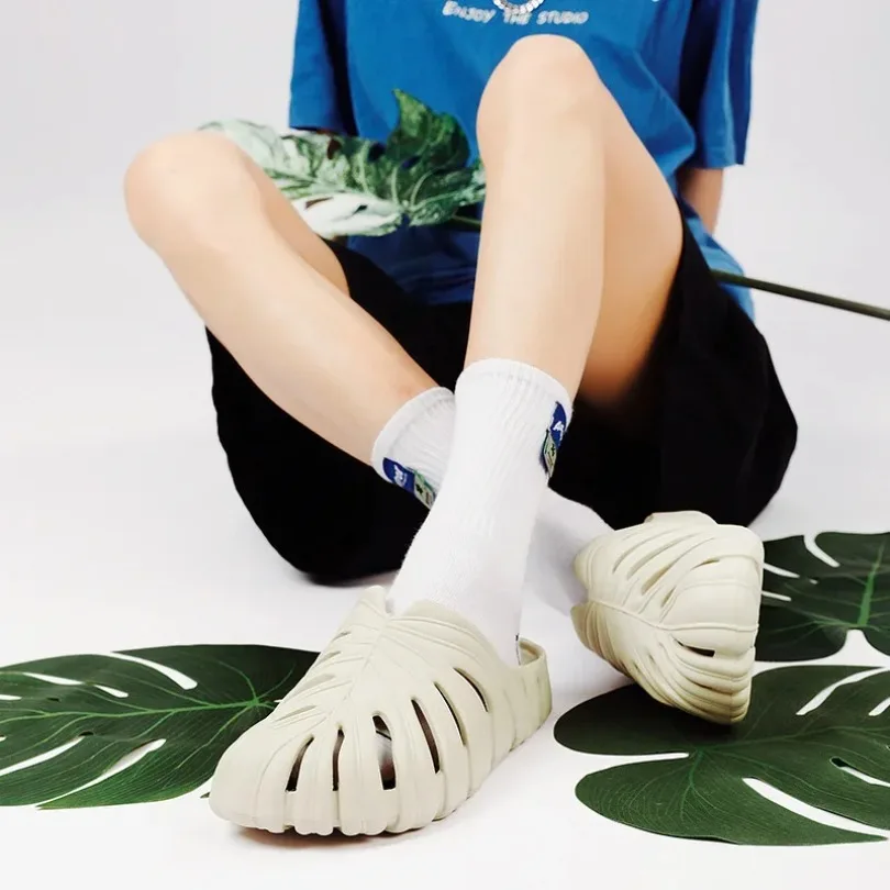 summer Beach Home Slippers Non Slip shoes Men's Woman Cloud Ventilation House Flip Flops Leaf Platform Thick Bottom Soft Sandals image 5