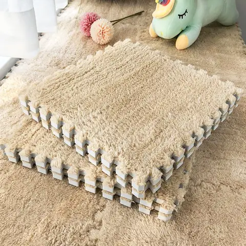 플러시 접합 카펫 침실 에바 폼 바닥 매트의 침대 옆 블록 퍼즐 완전히 포장된 조립 바닥 매트를 잘라낼 수 있습니다.