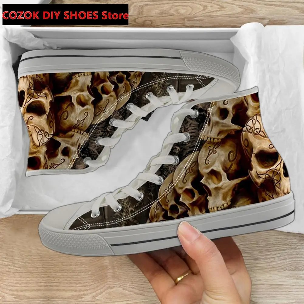 Classic High Top Canvas Shoes for Men\'s Punk Skull Brand Design Casual Light Vulcanized Sneakers Zapatillas Hombre