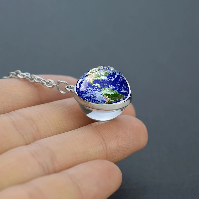 Vintage World Map Necklace Globe Earth Pendant Americas Europe Australia Map Glass Ball Necklace Christmas Gifts