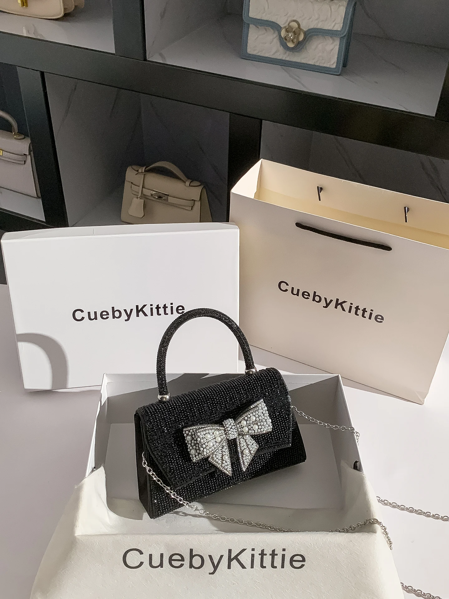borsa-da-sera-cueby-kittie-con-diamanti-incastonati-borsa-a-tracolla-piccola-quadrata-alla-moda-per-donna-nuovo-stile-2026