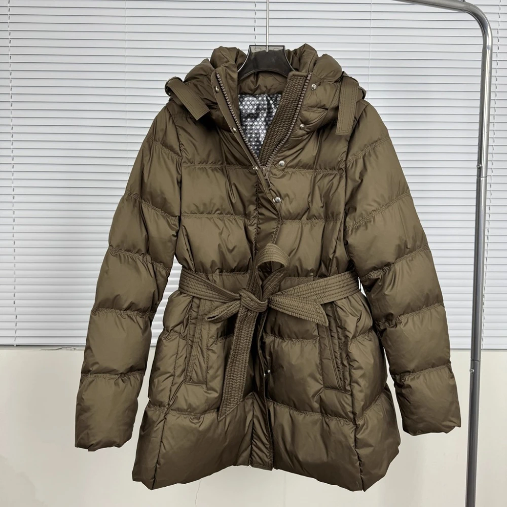 

White Duck Feather Jacket 2025 Autumn Winter New Women's Hooded Mid-Length Street Belted Waist Warm Fashion Slimming Down Coat