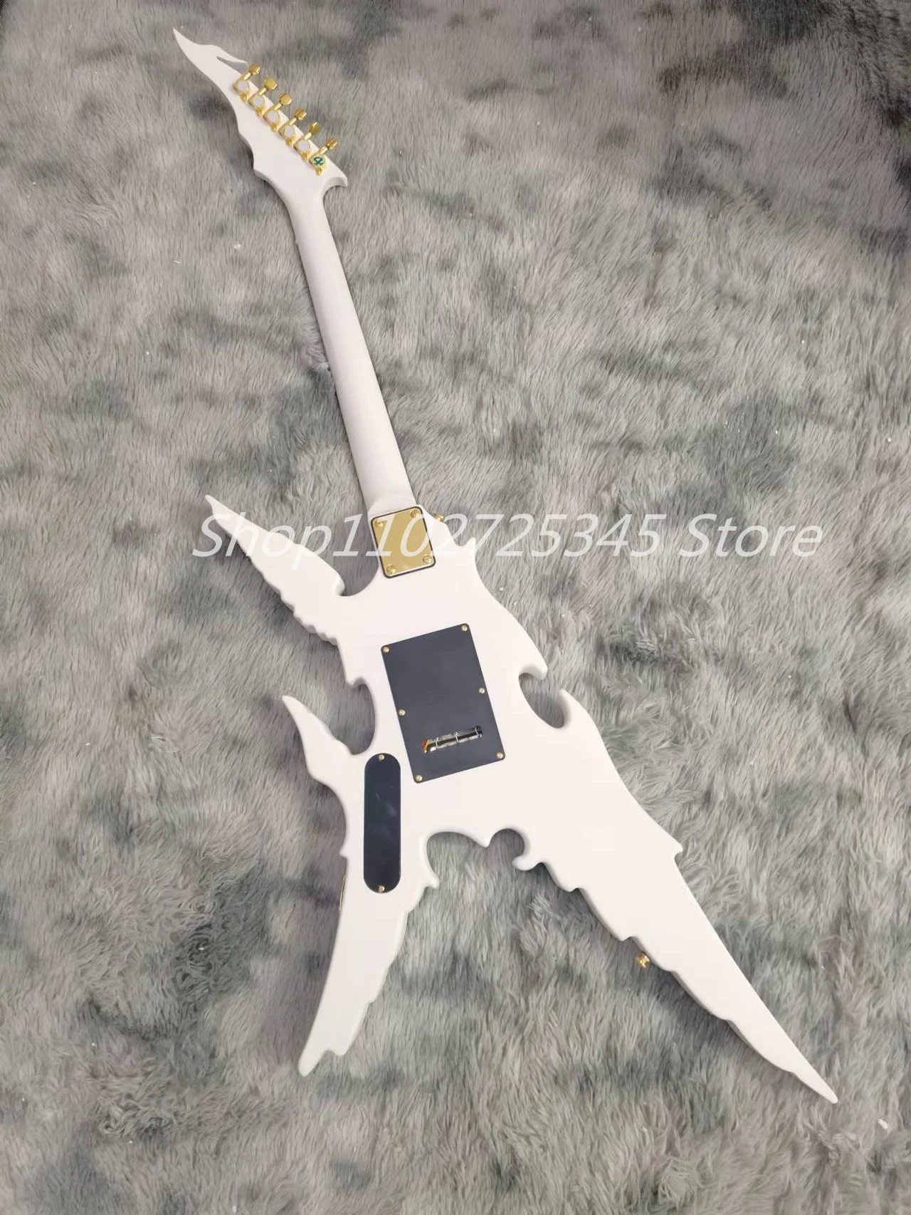 6-string guitar, rosewood fingerboard, gold accessory tremolo system, seller to bear shipping cost