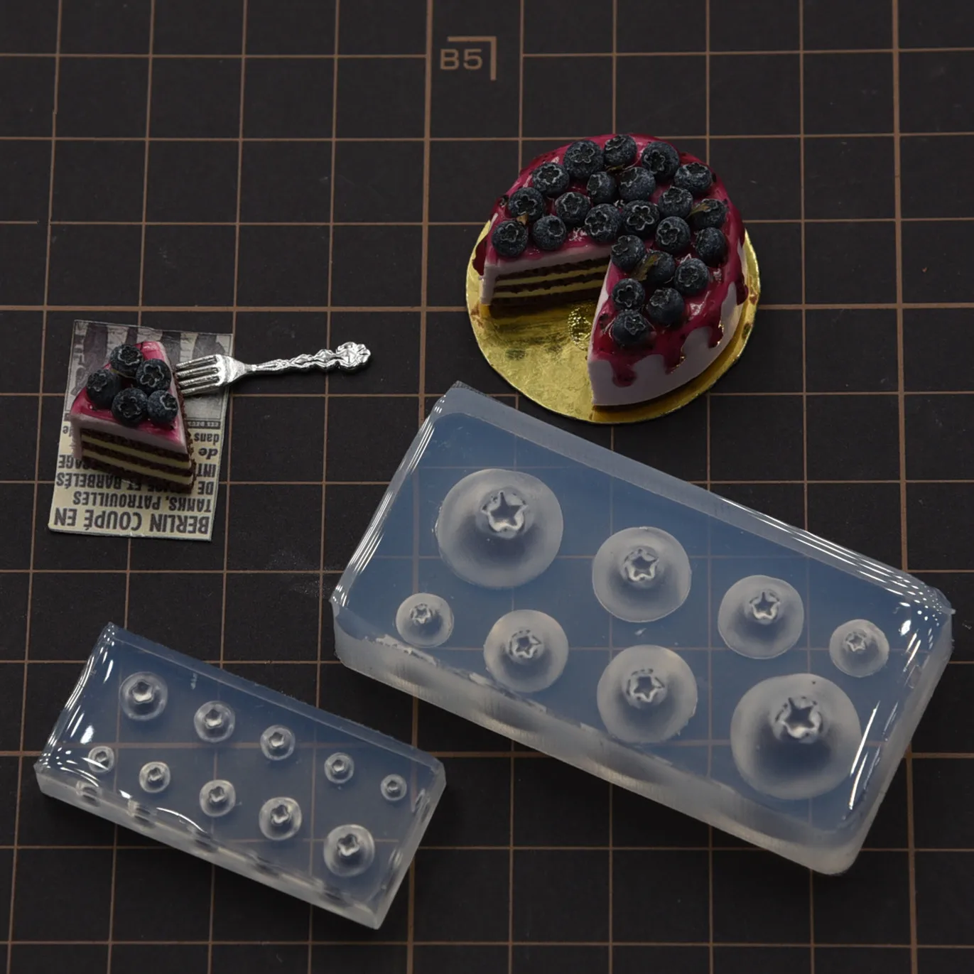 

Mini Blueberry Silicone Molds Pottery Clay DIY Cake Dessert DIY tools