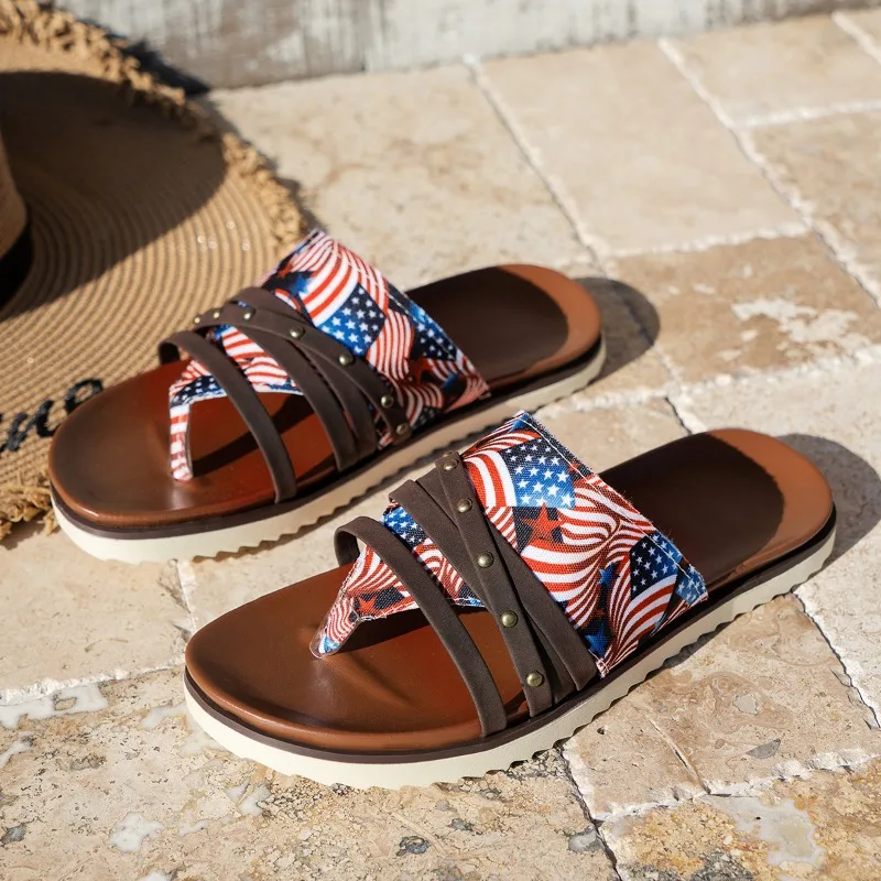 

2025 New Slippers Women Sandals Summer Fashion Style Ladies Flat Shoes Casual Breathable Comfortable Beach Women Slippers