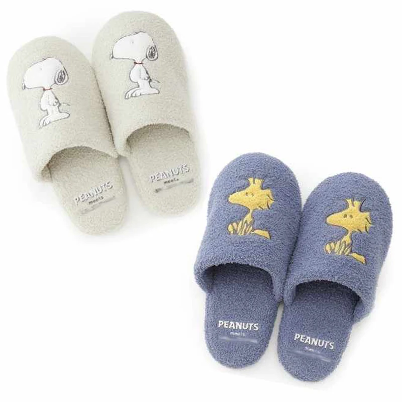 

Новые домашние тапочки Snoopy с мягкой подошвой на осень и зиму, милые плюшевые теплые тапочки с героями мультфильмов, товары Snoopy, праздничный подарок