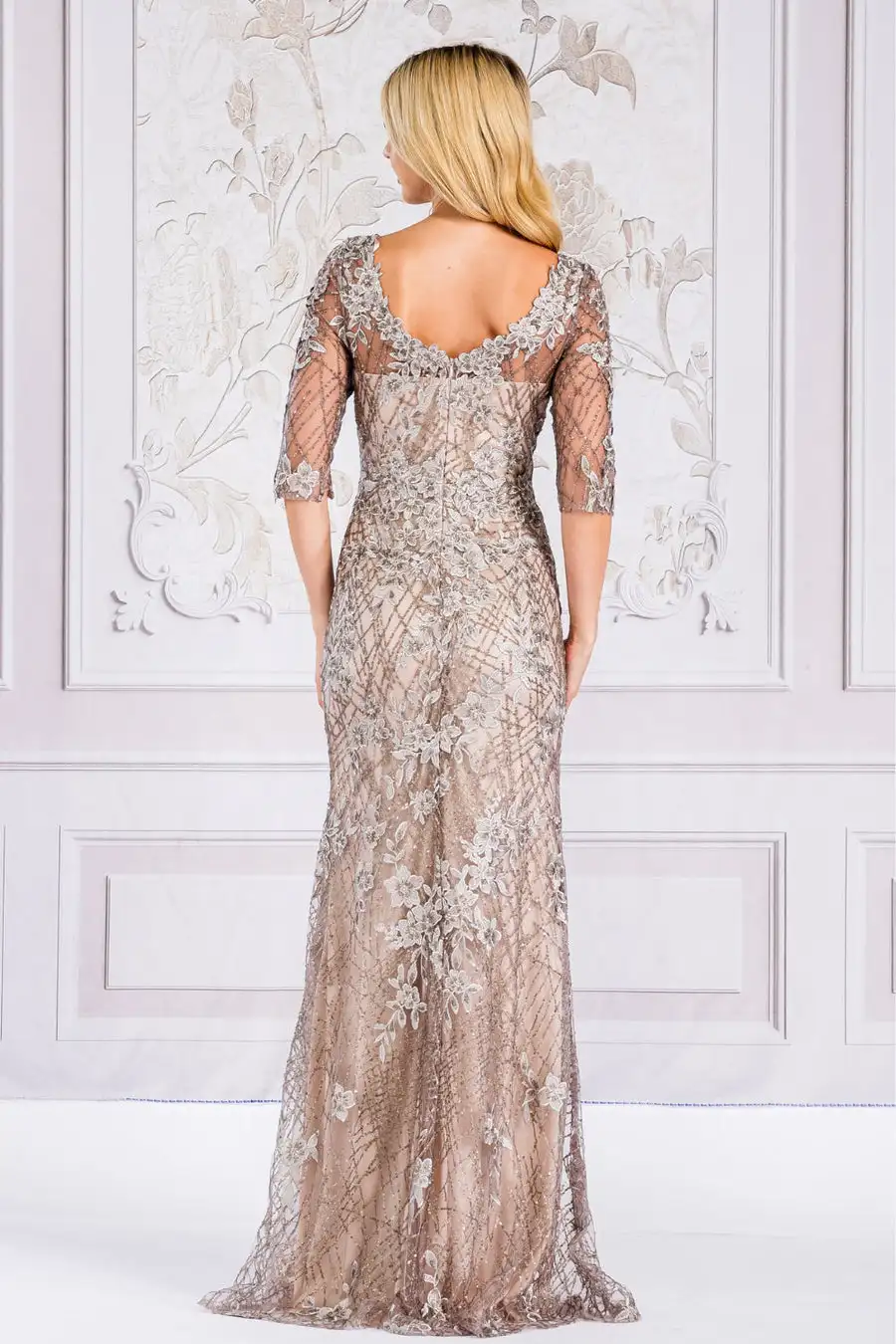 Dignified Chic Scoop Neck Floral Embroidered Mid-Sleeve Gown Back Zipper Plus Size Curvy Mother of the Bride/Groom فساتين السهرة