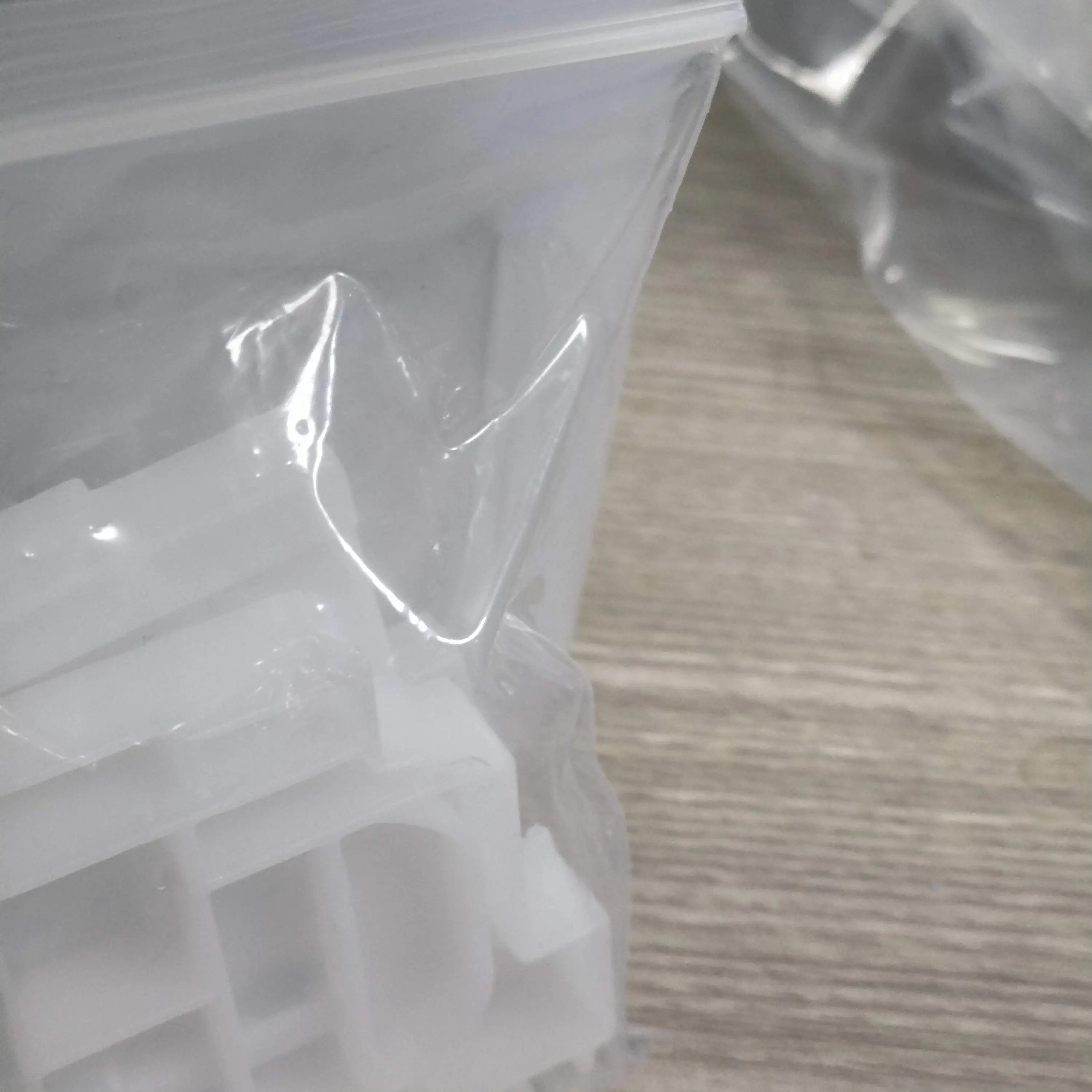 

1758383 1758384 Адаптер демпфера чернил в сборе для EPSON L1110 L3100 L3101 L3110 L3150 L3151 L3160 L5190