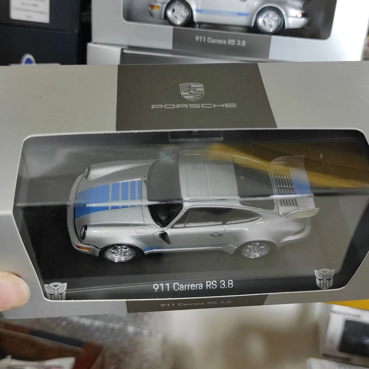 Diecast escala 1:43 PORSCHE 911 Carrera RS 3,8 coche en miniatura de aleación juguete coleccionable regalo adorno de exhibición de recuerdo