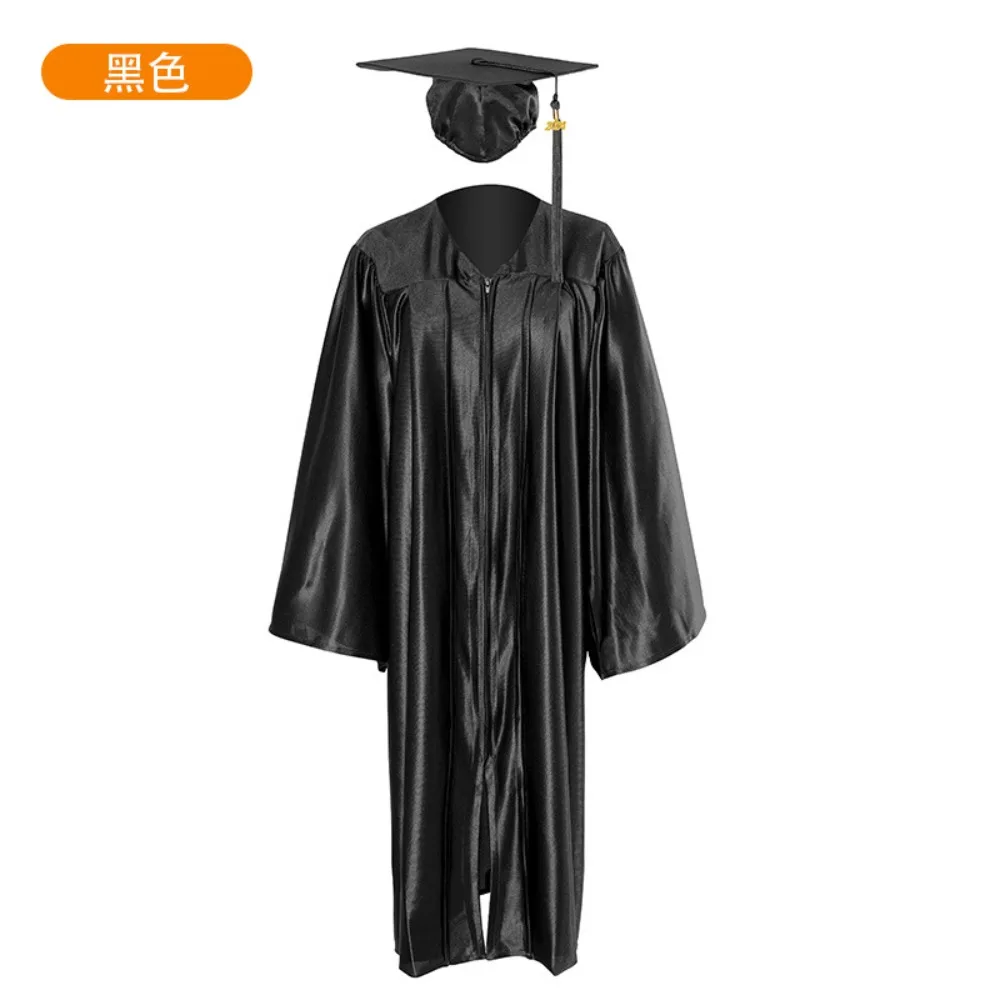 2025 Costume da laurea unisex per liceo e addio al celibato, abito da laurea da donna, abito da laurea morbido con set di nappe per cappello