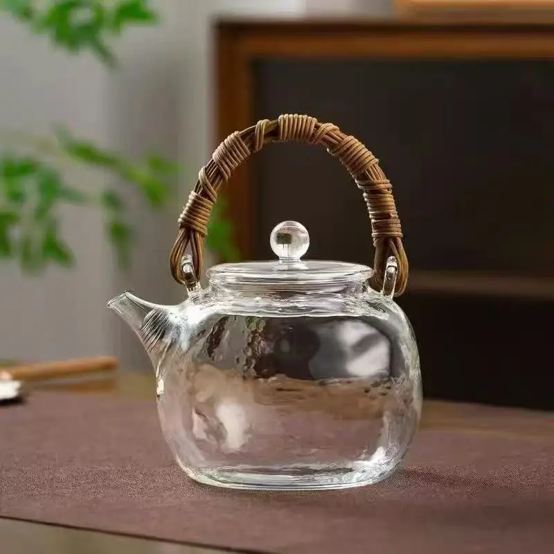 

Japanese Style Hammered Texture Glass Teapot with Rattan Handle, Stovetop Safe Kettle for Induction Cooker Home Decor