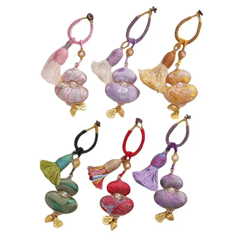 Handmade Brocade Gourd Pendant Good Luck Chinese Style Gourd Key-chain Blessing Traditional Woven Tassel Bag Pendant Bag Charm
