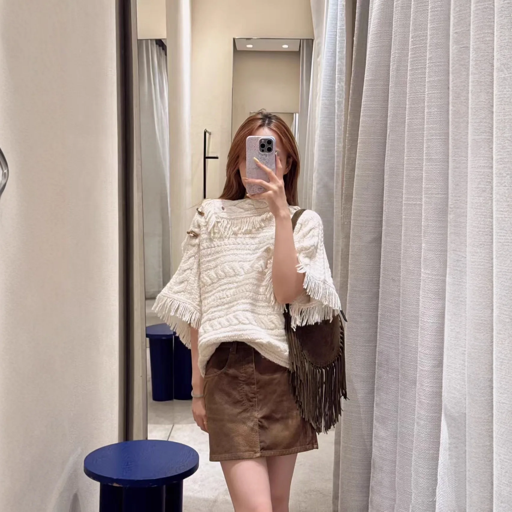 

Lu Knitwear Lazy Sle Asymmetrical Slit Loose Soft Fuzz Autumn Winter New Arrival Premium Feeling Cotton Oversized Sweater