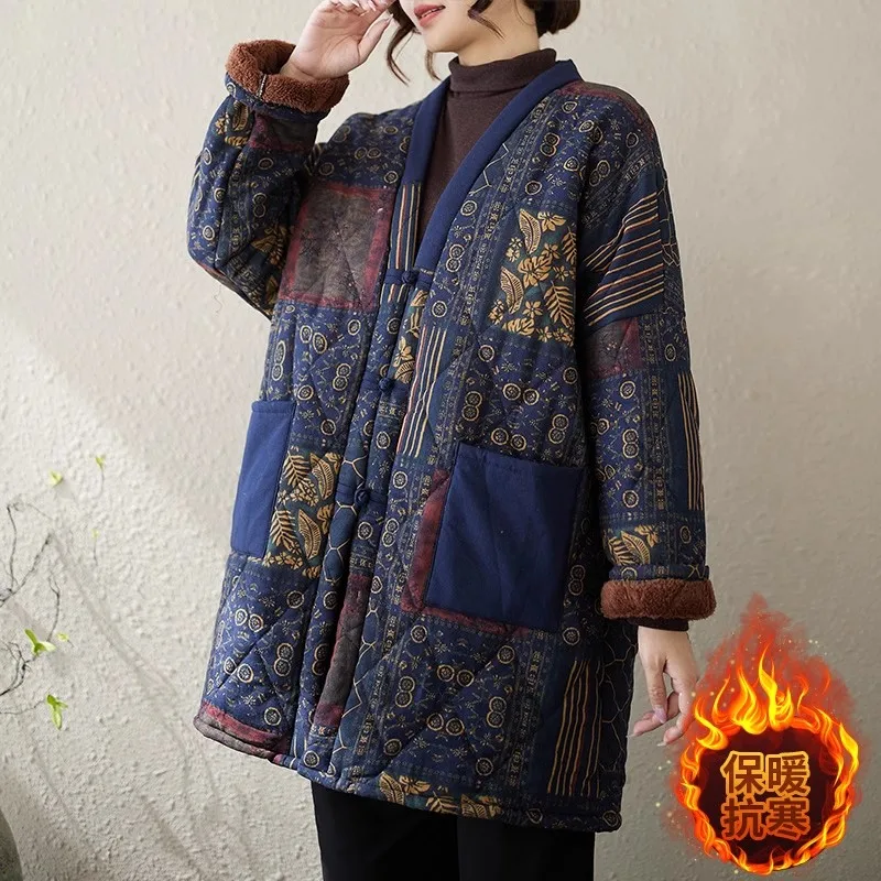 2024 Winter Clothing Middle Aged Elderly Mom\'s Large Size Ethnic Style Pan Buckle Thick Cotton Coat With Velvet For Women a299