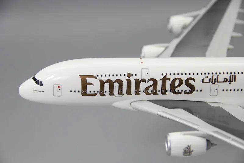 1/250 Scale A380-800 UAE Airline Aircraft Plastic ABS Assembly Plane Model Airplanes Model Toy For Collection-NEW LIVERY