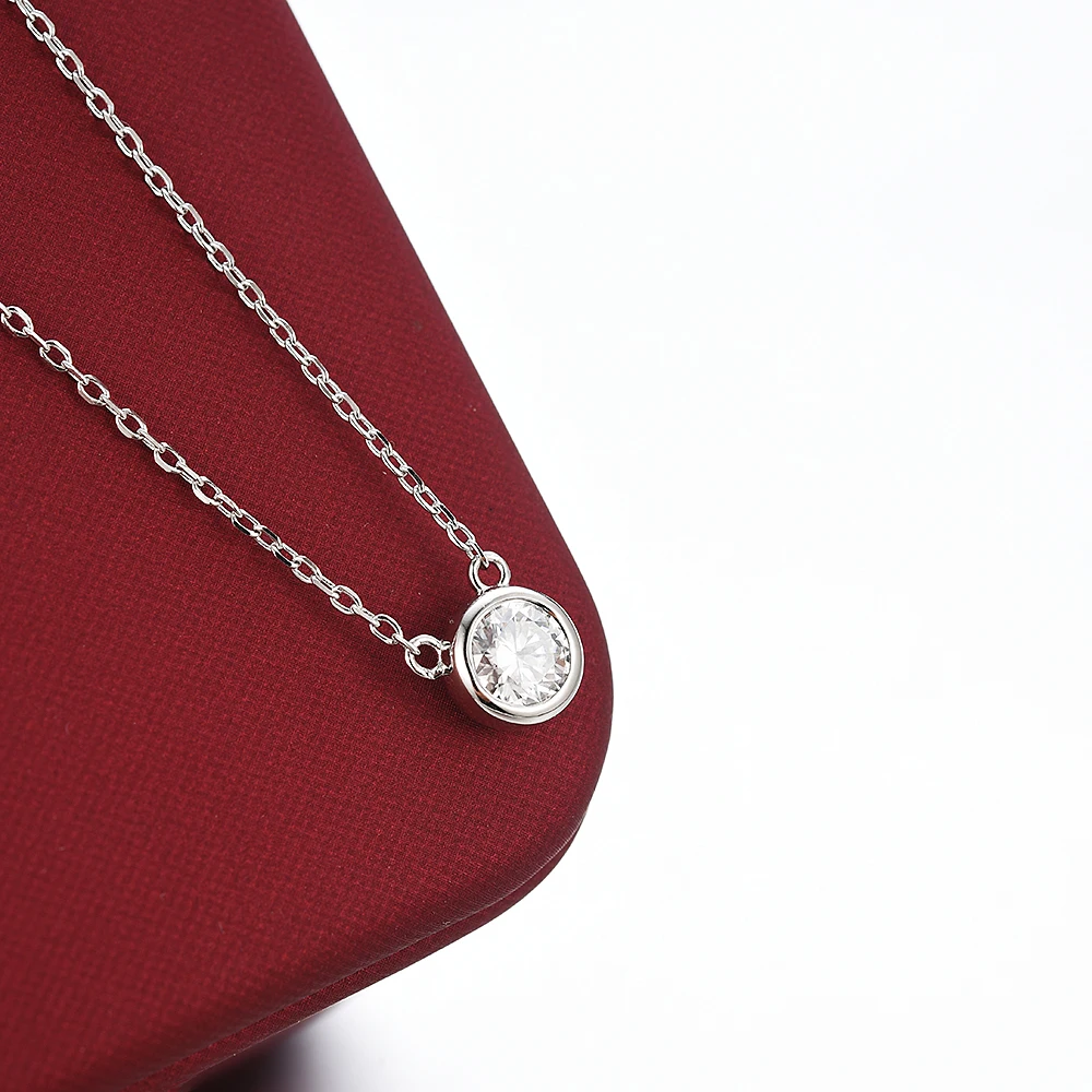

D Color 5.0MM Round Moissanite Bubble Pendant Necklace Solid Silver 925 Sterling Fashionable casual design light luxury Jewelry