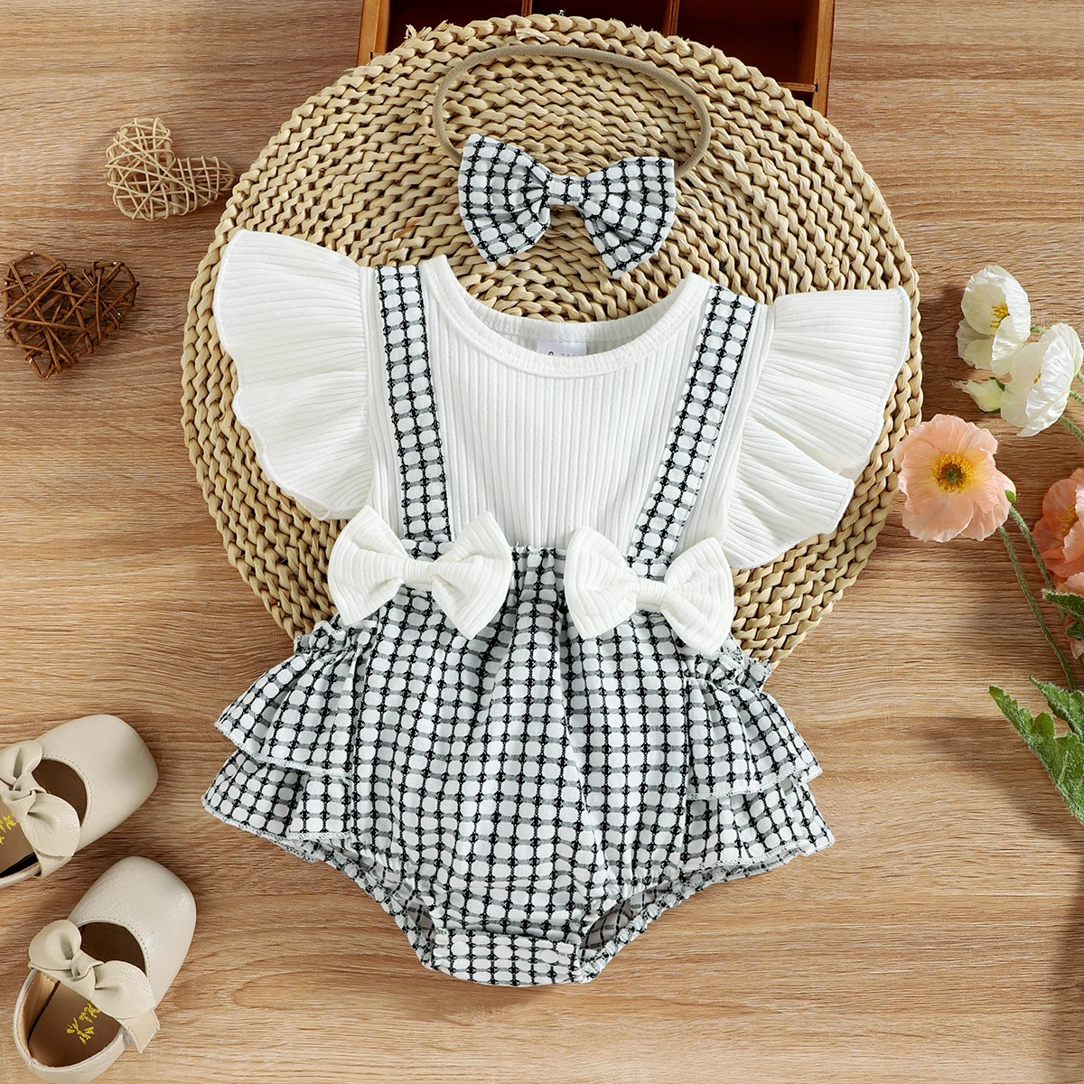 PatPat 2pcs Baby Girl 95% Cotton Ribbed Ruffle-sleeve Bowknot Splicing Plaid Layered Romper with Headband Set