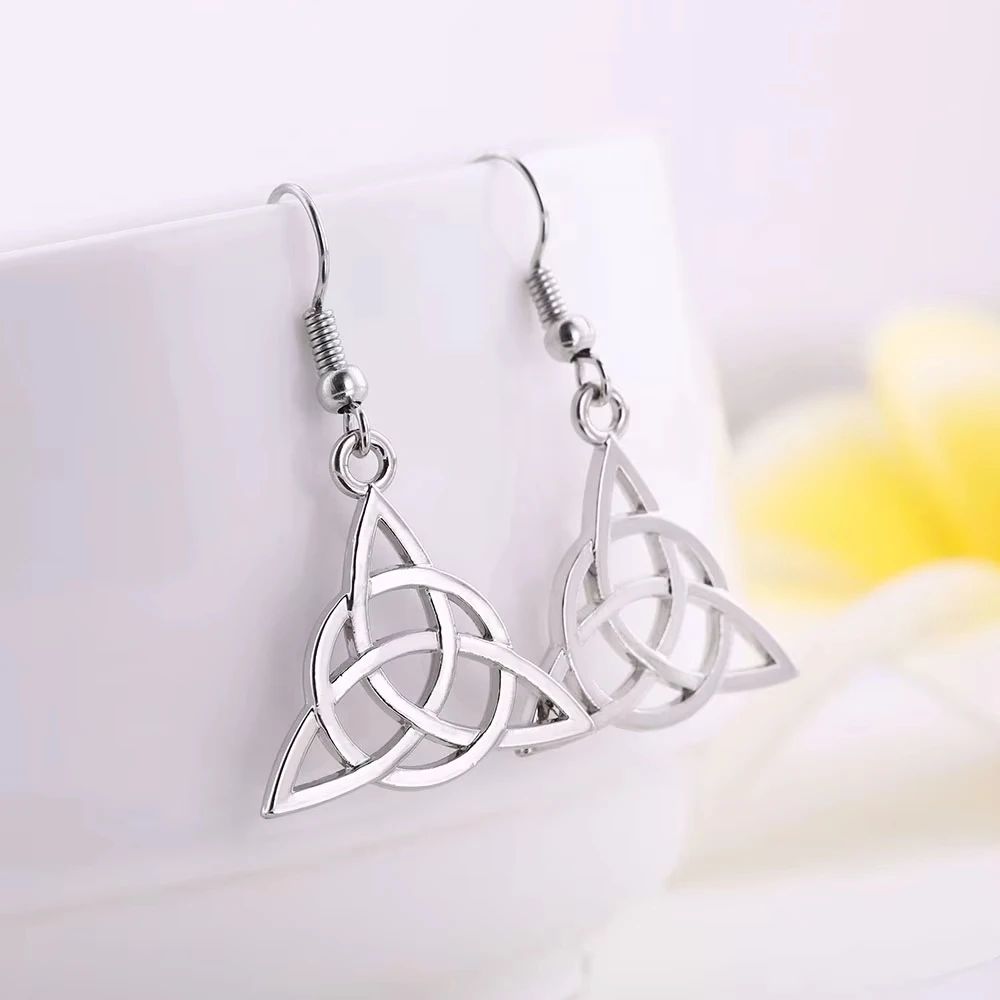 Skyrim Trinity Celtics Irish Knot Dangle Earrings Viking Triquetra Amulet Protection Jewelry Valentine's Day Gift for Women