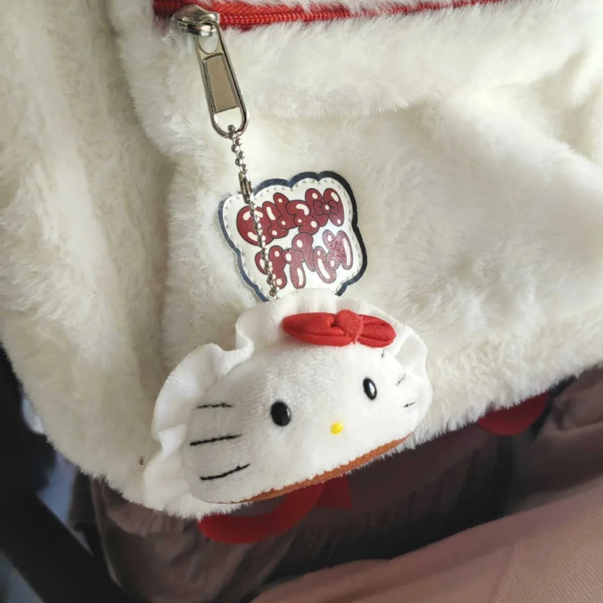 

Cute Sanrio Hellokitty Dumpling Pendant Kawaii Anime Cartoon Girls Creative Bag Pendant Student Plush Doll Birthday Gifts