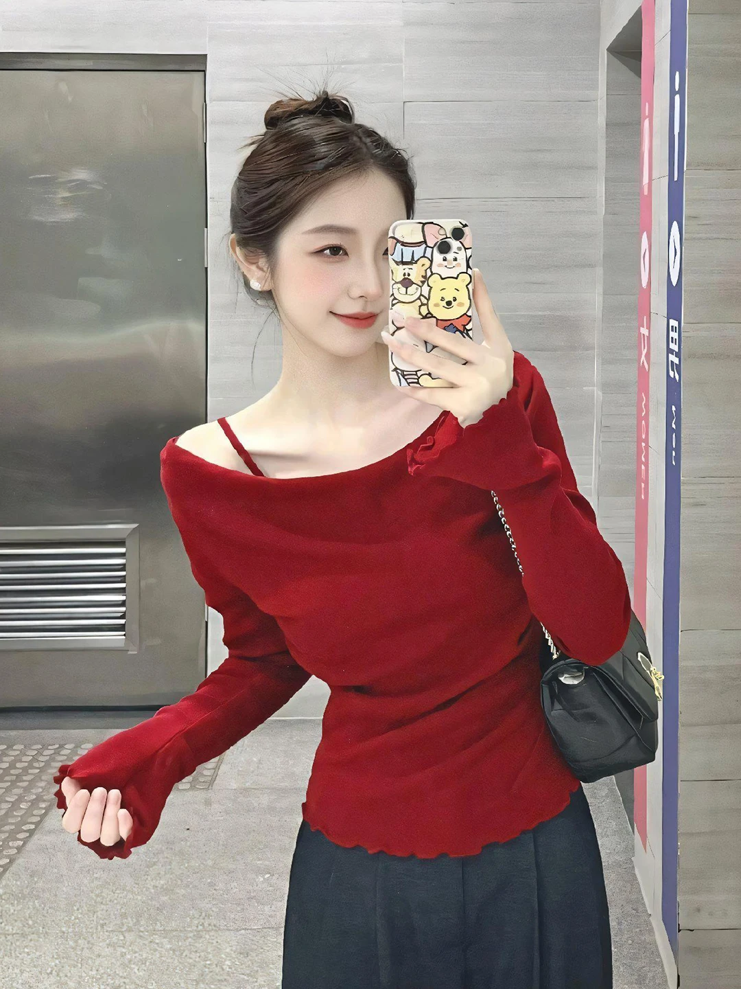 

Retro Red One-Shoulder Long-Sleeve T-Shirt Women's Autumn Winter New Style Age-Defying Whitening Waist-Cinching Shoulder Bari...