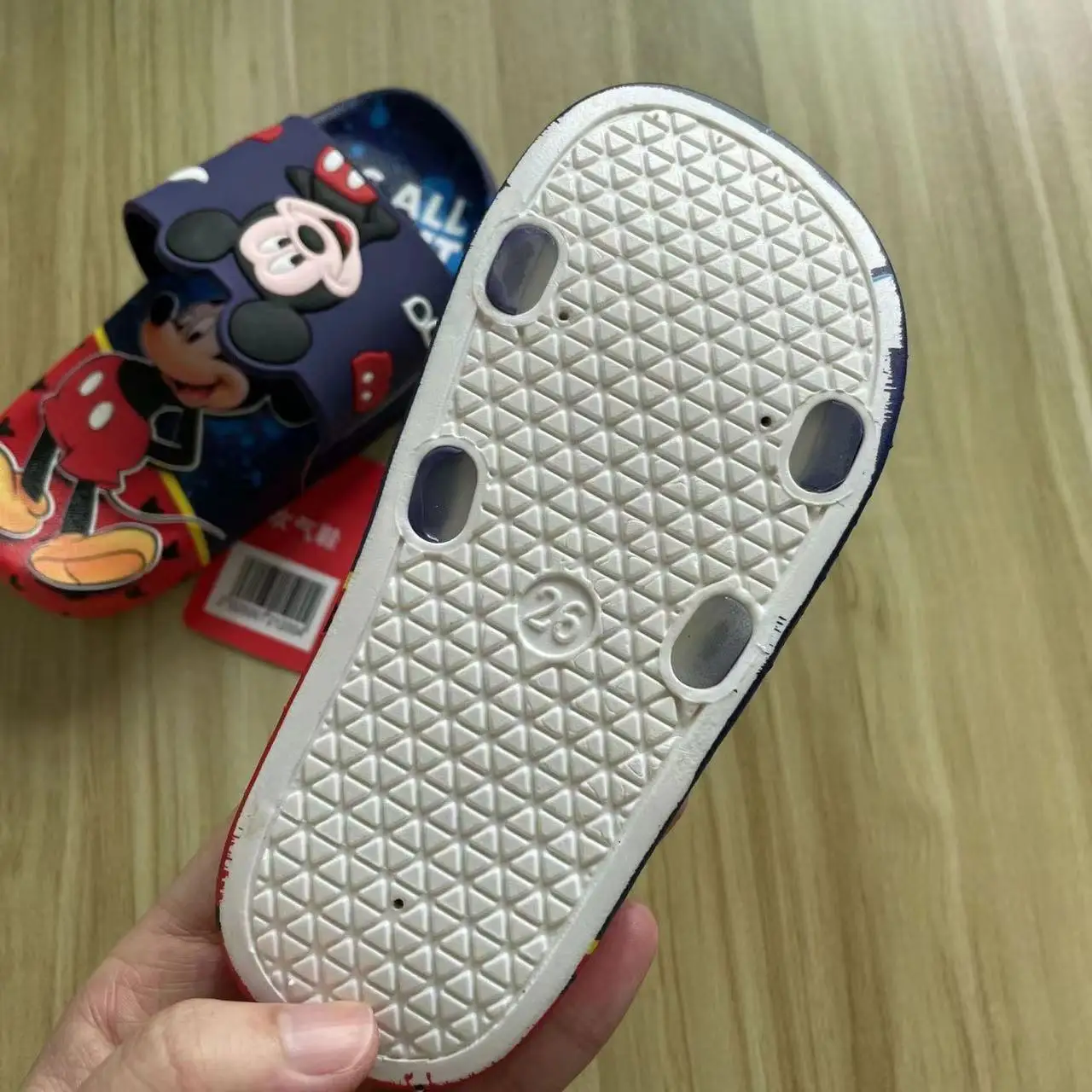 Summer Children Cartoon Mickey Minnie Mouse Print Beach Slippers Kids Boys Girls Flop Flip Indoor Soft Sandals Cute Shoes 26-35