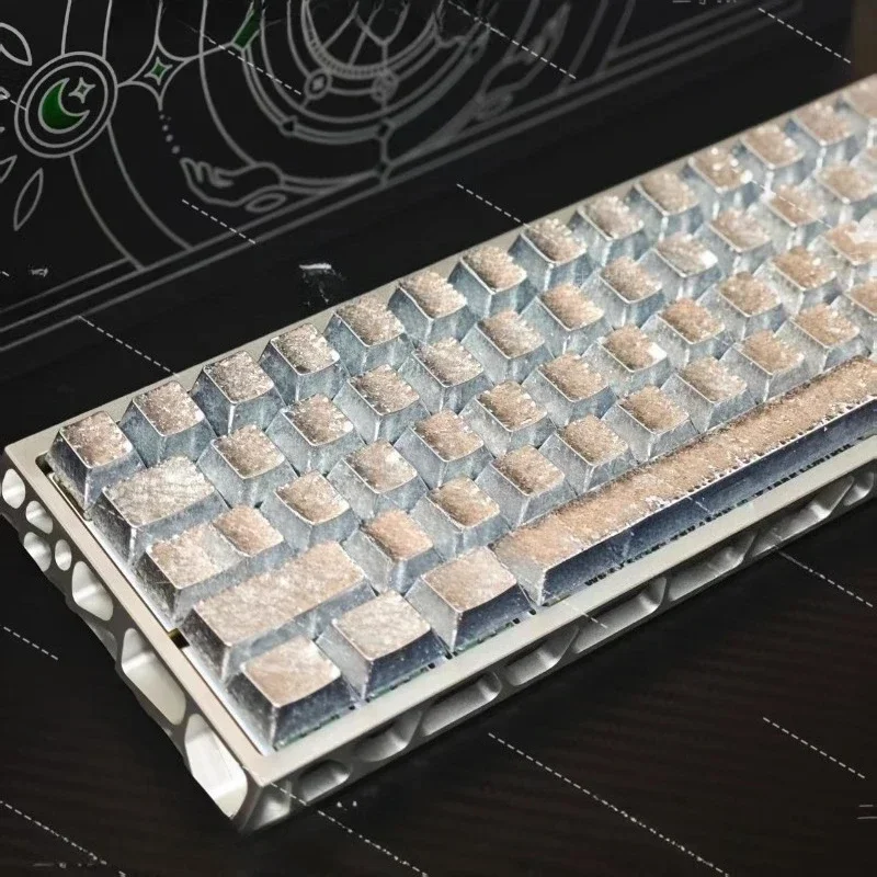 

Keyboard, skeleton aluminum case