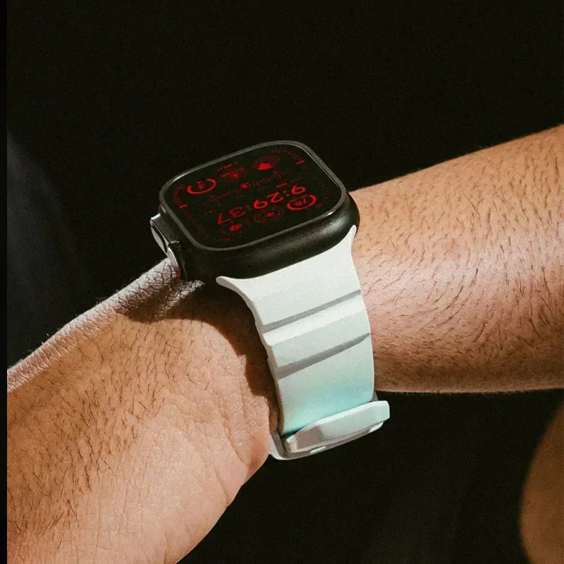 الرياضة سيليكون الفرقة التيتانيوم سوار معدني مضيئة حزام ل أبل ساعة الترا 10 9 8 7 6 SE 5 4 ل iWatch 42 44 45 46 مللي متر 49 مللي متر