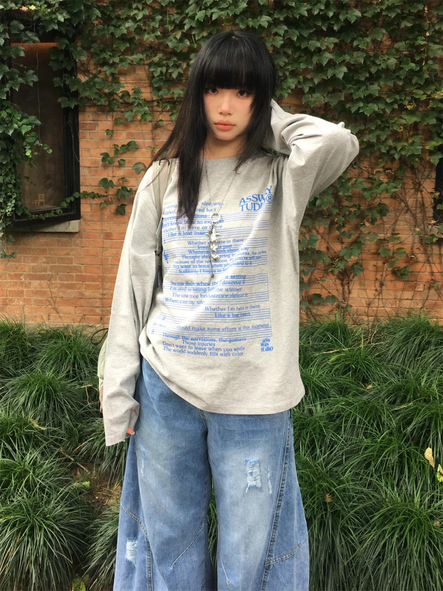 

Women's Y2K Vintage Soft Cotton Long Sleeve T-Shirt Blue English Letter Graphic Print Oversized Streetwear Loose Fit Tee