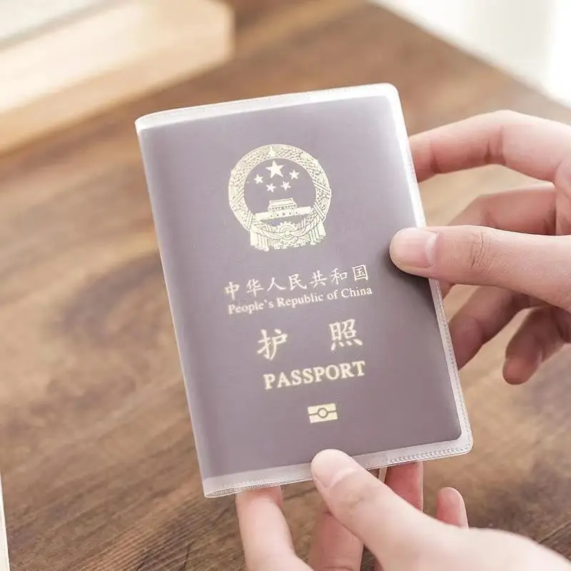 1PCS PVC Waterproof Travel Passport Cover Credit Card Holder Transparent Protective Case for Certificate Card Documents Pouch