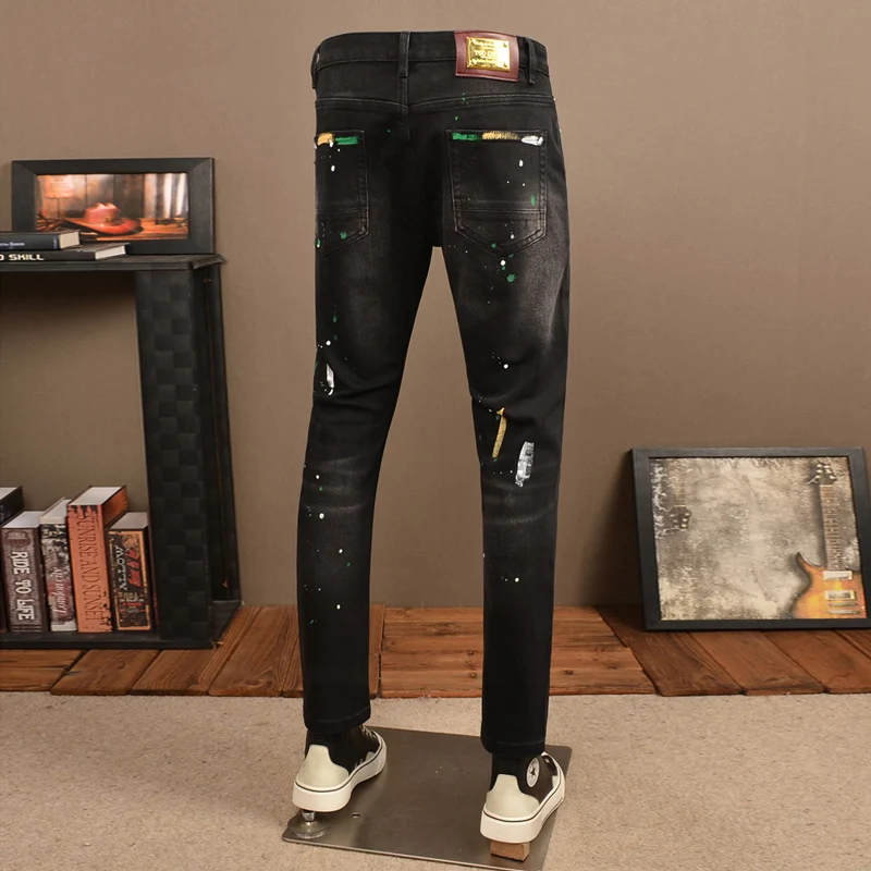 

Y2K Street Designer Модные мужские джинсы Ретро Черные Серые эластичные облегающие окрашенные рваные джинсы Мужские винтажные джинсовые брюки в стиле хип-хоп