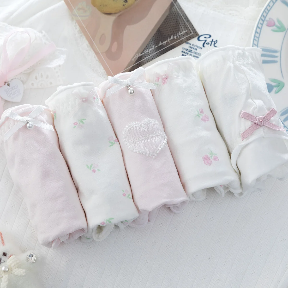 New Girls Underwear 6pc/Lot Lace Cotton Low Waist Lovely Print Briefs Young Girl Panties Teenager Students Rabbit Pink Students