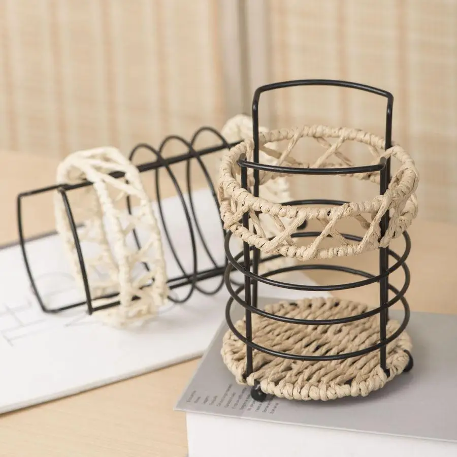 European Minimalist Desktop Wrought Iron Storage Bucket Hand-woven Desk Creative Pen Holder Personalized Finishing Storage Tool