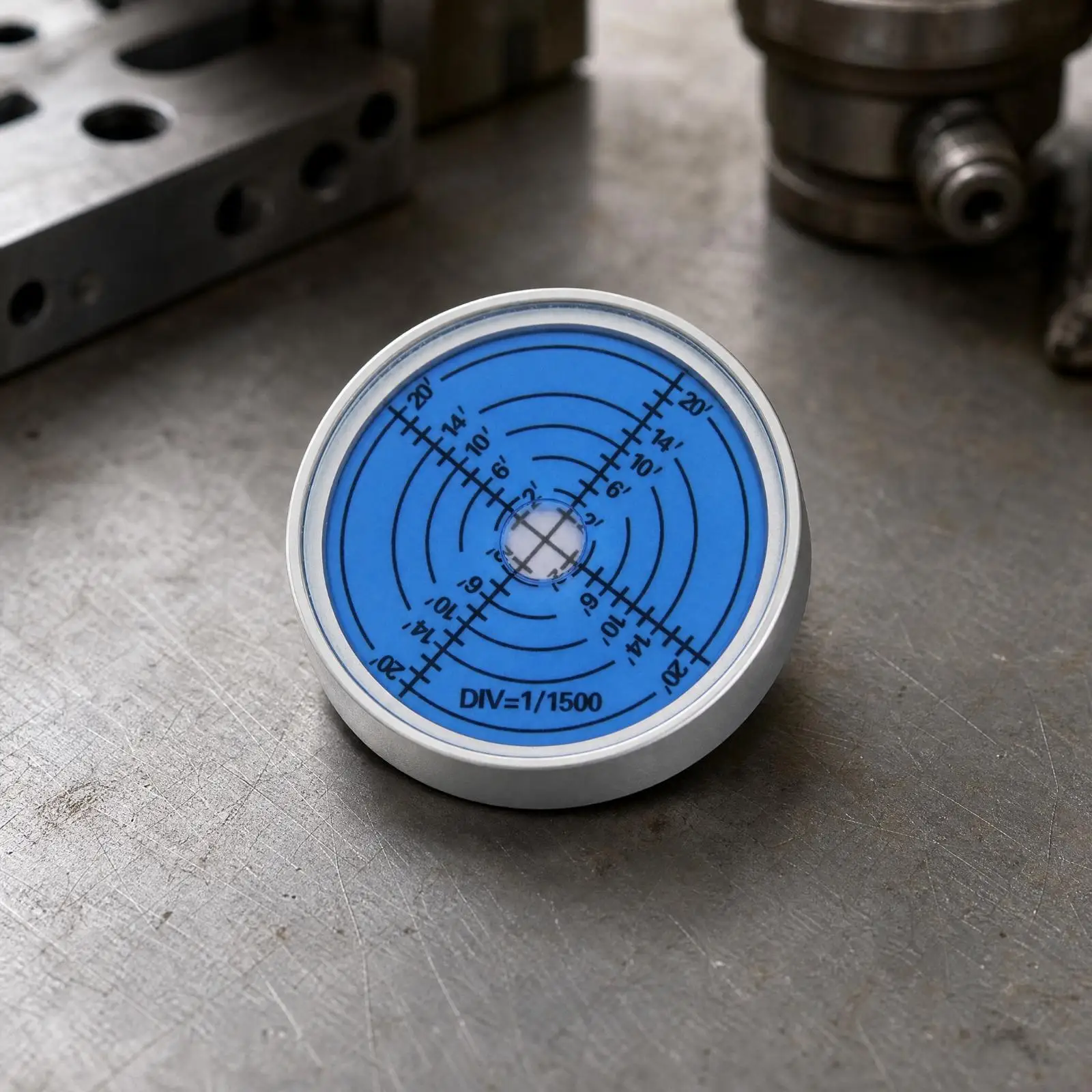 Compact Precision Level Meter with Graduated Rings for Horizontal Alignment in Building and DIY