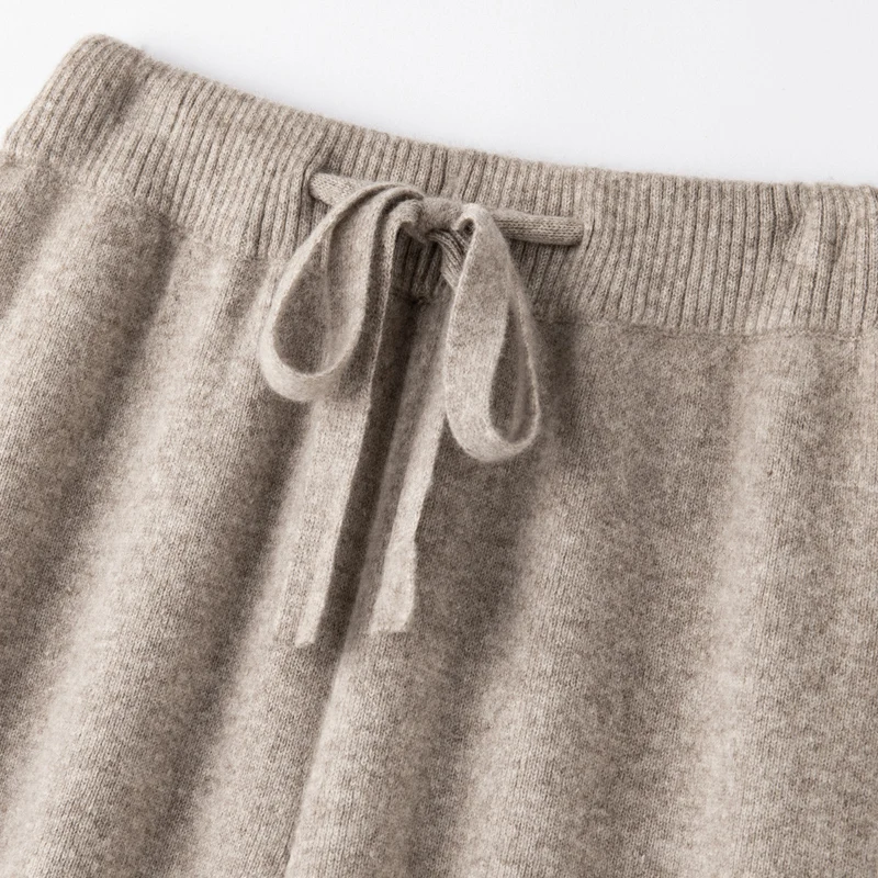 Beige1
