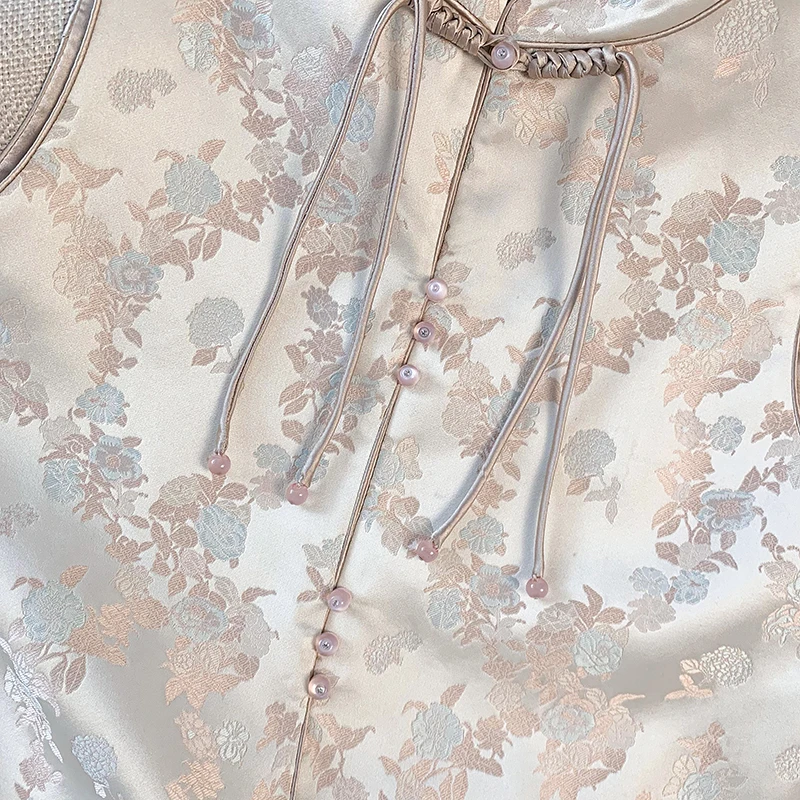 سترة جديدة من الساتان للسيدات الشابات لعام 2025 ملابس صينية تقليدية مودين ature تانغ ملابس علوية