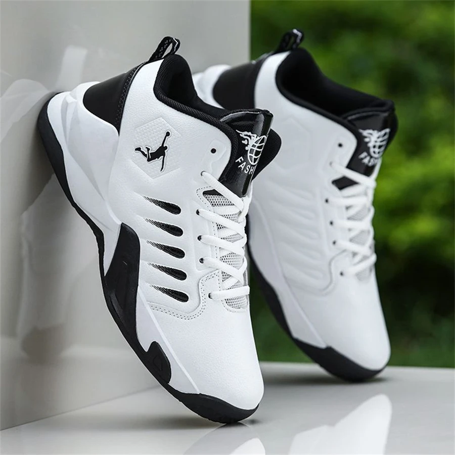 New Men Retro Basketball Shoes Outdoor White Sports Shoes High Quality Unisex Black Basketball Sneakers for Women Jordans