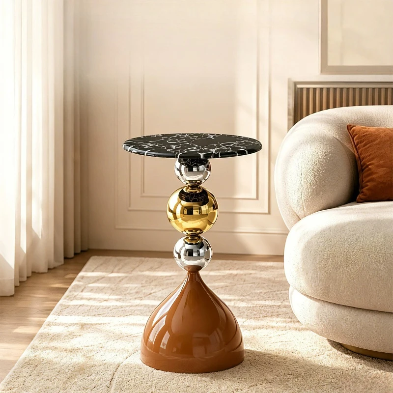 Light Luxury Minimalist Round Sofa Side Table Design Sense Bedroom Metal Bedside Table Creative Corner Table Home Furniture