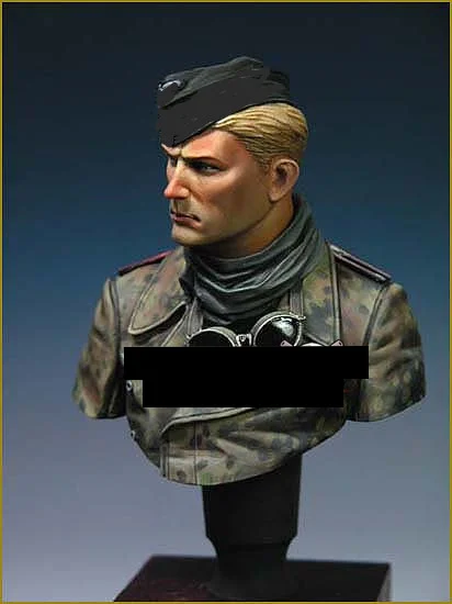 

1:10 Die-cast Resin Model Soldier Model Need Coating Resin Bust Free Shipping