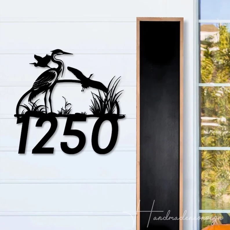 

1pc herons funny Customized Name Metal Wall Signs Iron Wall Plaque Kids Room Nature Decor