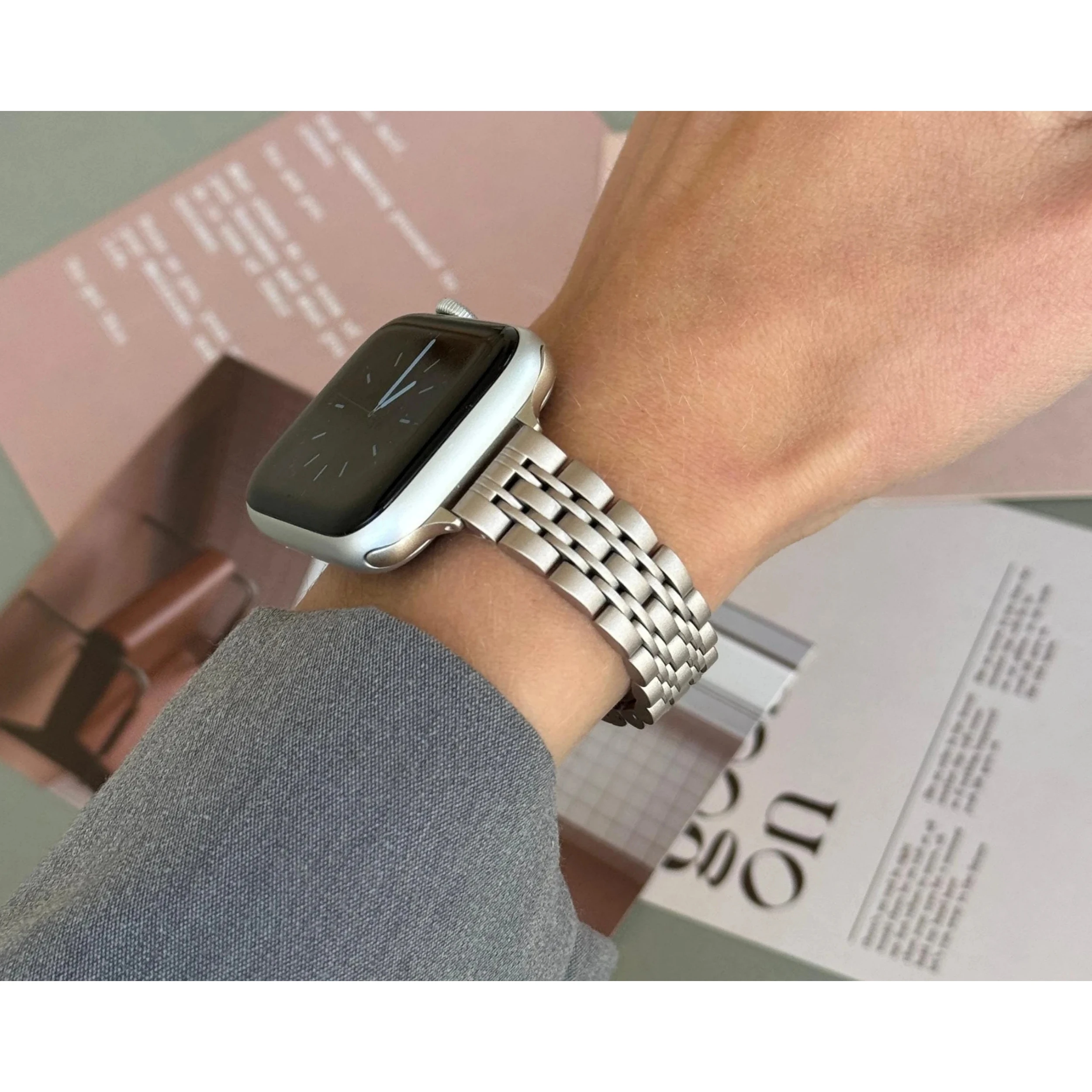 Slanke roestvrijstalen metalen dameshorlogeband voor Apple Watch 38/40/41 mm 42/44/45/46/49 mm Geschikt voor iWatch-serie SE987654321