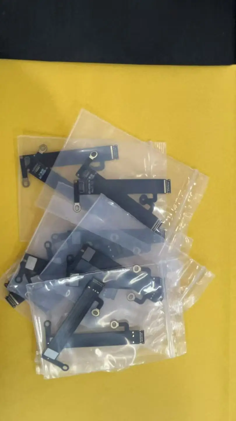 A1706 A1707ไฟแบคไลท์ LED lampu belakang หน้าจอ LCD LED A1989 A2141 A2338สายเฟล็กซ์