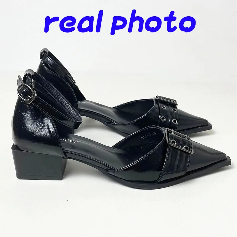 Calzado de punta estrecha con correa en el tobillo para mujer, zapatos de tacón medio, poco profundos, hebilla de moda, tacones de 4cm, 2024