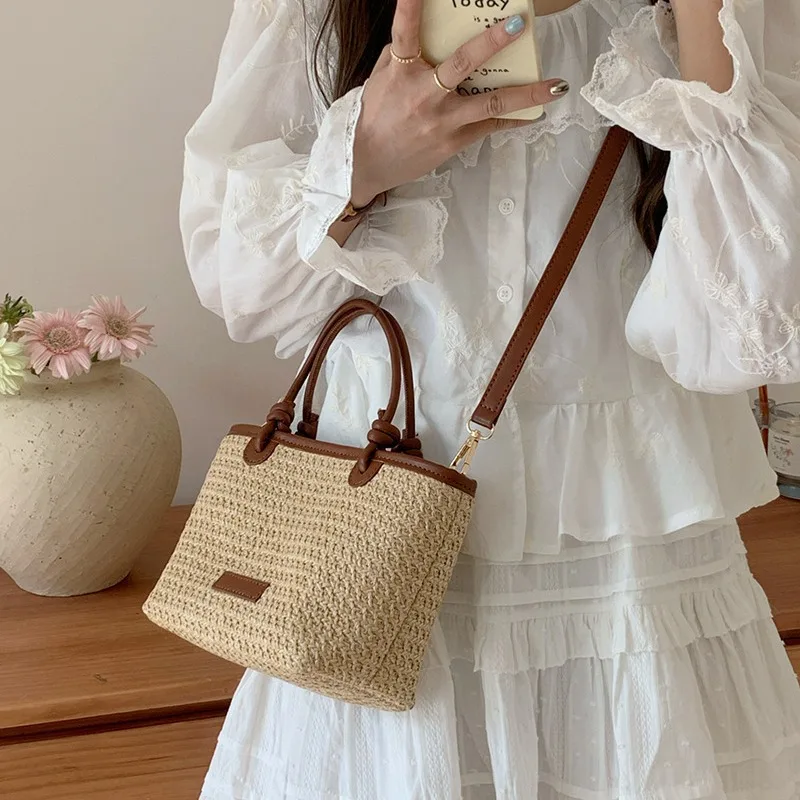 

2025 Summer Vacation Women's Beach Straw Shoulder Bag Retro Design Ladies Portable Crossbody Bag Knot Basket Woven Tote Handbags