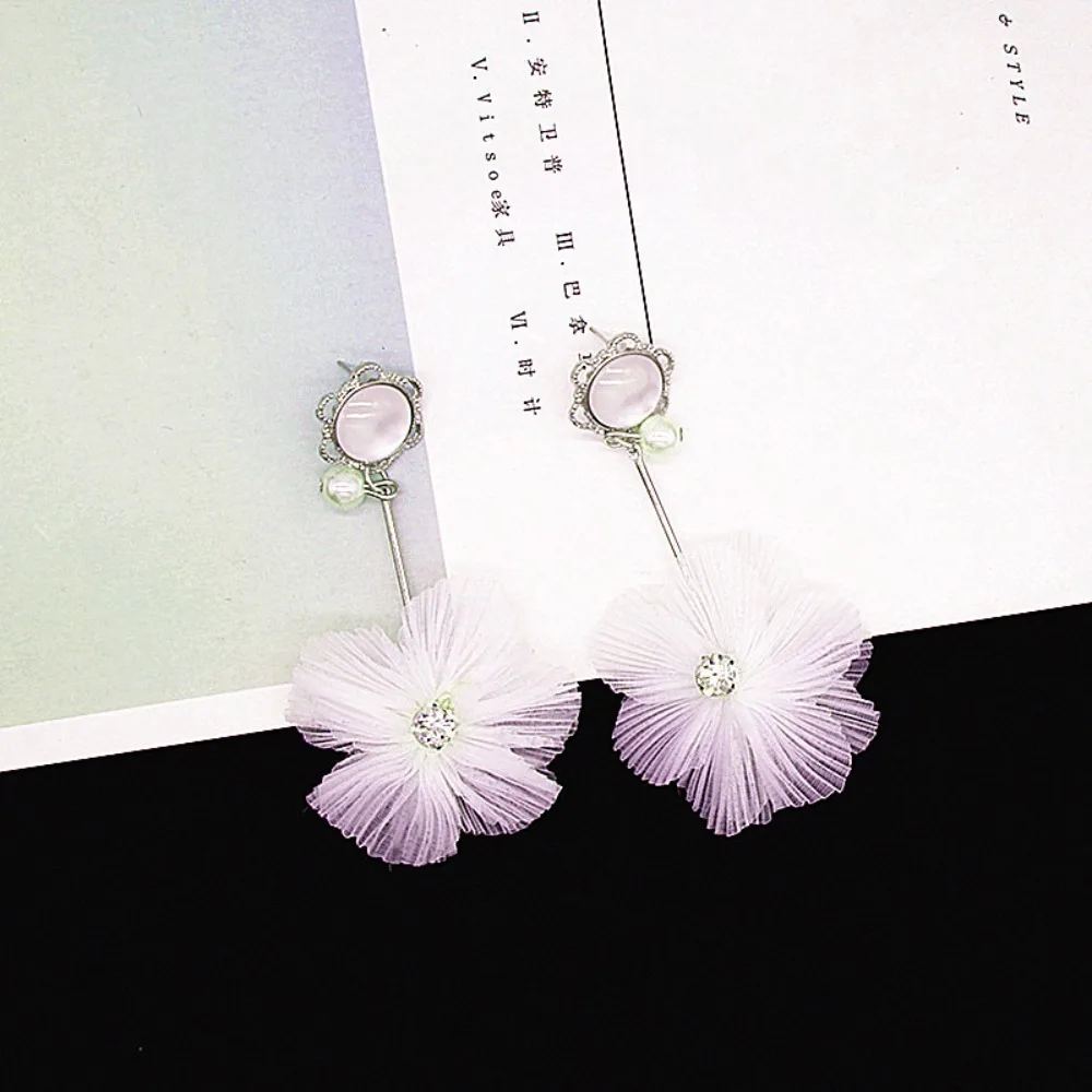 1pair Korean Long-style Elegant Cat-eye Stone Pearl White Net-sheen Lace Flower Earrings for Women, Exaggerated Ear Pendants